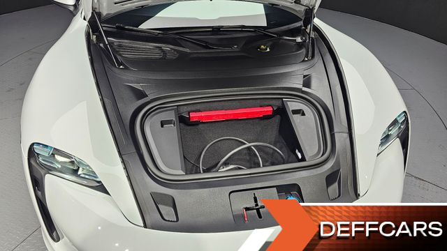 Porsche TAYCAN 4S купить на сайте DeffCars