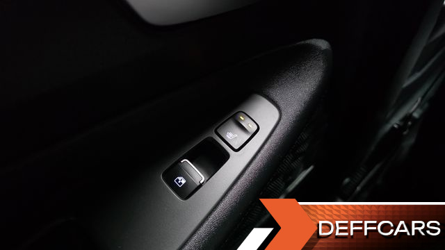 Hyundai SANTAFE Diesel 2.2 4WD Prestige купить на сайте DeffCars