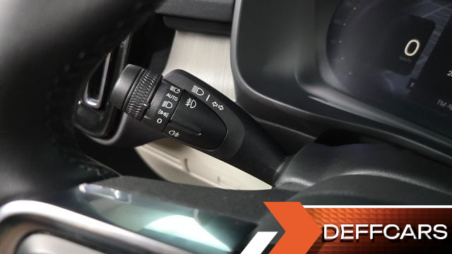 Volvo XC40 B4 Ultimate Bright купить на сайте DeffCars