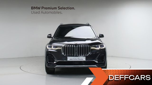 BMW X7 xDrive 40i Design Pure Excellence 6-Seater купить на сайте DeffCars