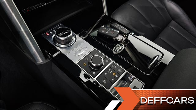 Land Rover DISCOVERY 3.0 TD6 HSE купить на сайте DeffCars