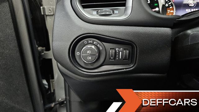 Jeep RENEGADE 1.3 Limited купить на сайте DeffCars