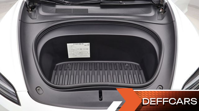 Tesla MODEL 3 RWD купить на сайте DeffCars