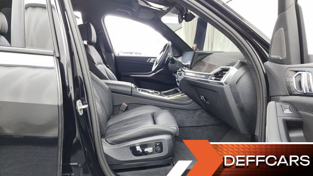 BMW X7 xDrive 40i M Sport 6STR купить на сайте DeffCars