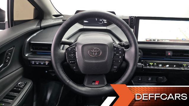 Toyota PRIUS 2.0 XLE купить на сайте DeffCars