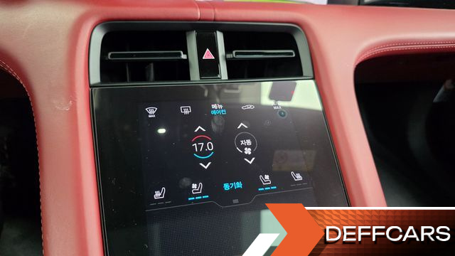 Porsche TAYCAN Base купить на сайте DeffCars