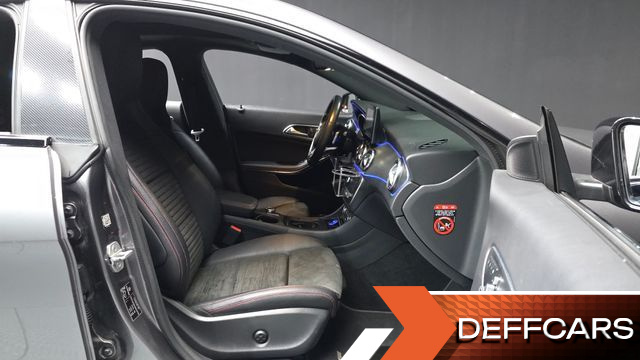 Mercedes CLA-CLASS CLA250 4MATIC AMG Line купить на сайте DeffCars
