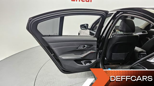 BMW 3-SERIES 320i Luxury купить на сайте DeffCars