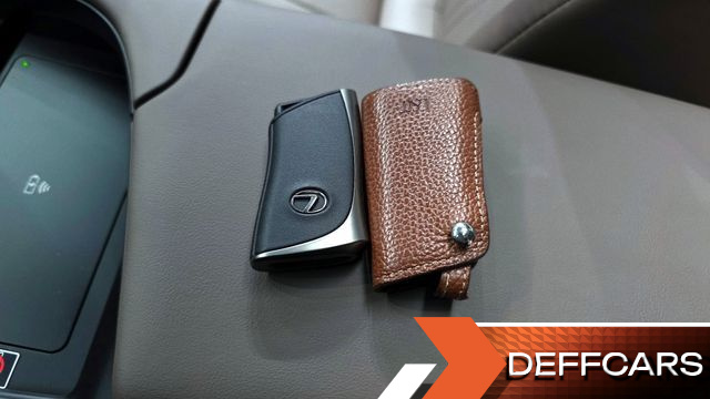 Lexus ES Executive купить на сайте DeffCars