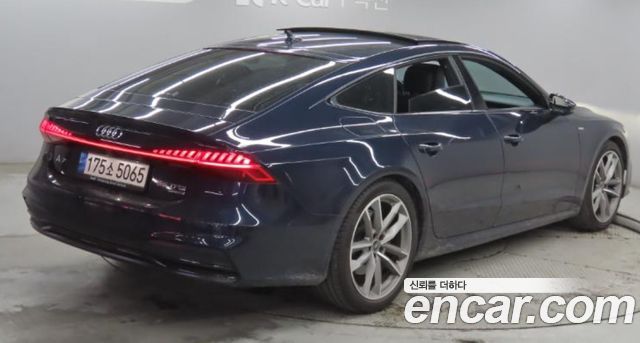 Audi A7 55 TFSI Quattro Premium купить на сайте DeffCars