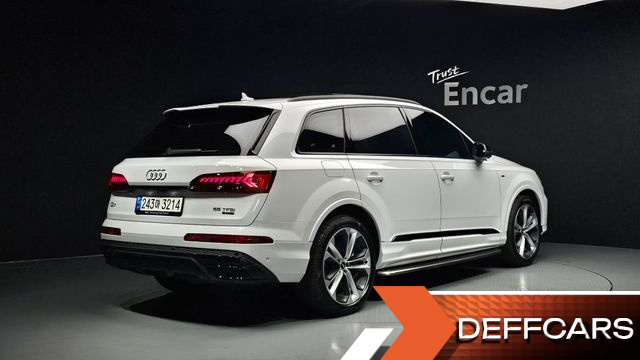 Audi Q7 55 TFSI Quattro Premium купить на сайте DeffCars