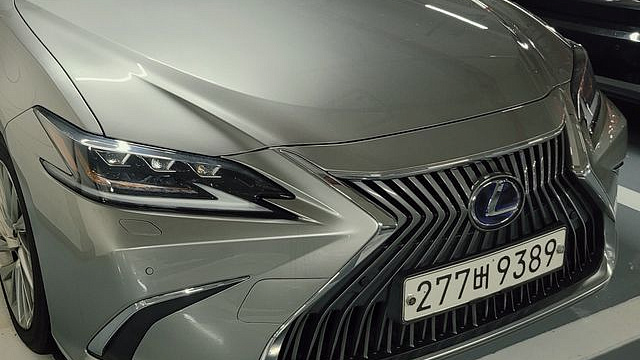 Lexus ES Executive купить на сайте DeffCars