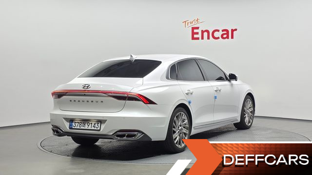 Hyundai GRANDEUR 2.5 Calligraphy купить на сайте DeffCars