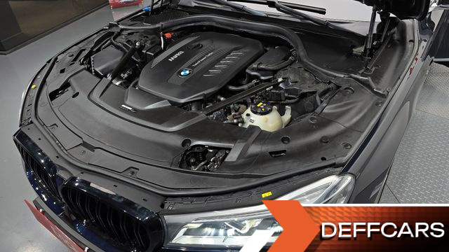 BMW 7-SERIES 730d xDrive M Sport купить на сайте DeffCars
