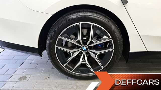 BMW 5-SERIES 520i M Sport купить на сайте DeffCars