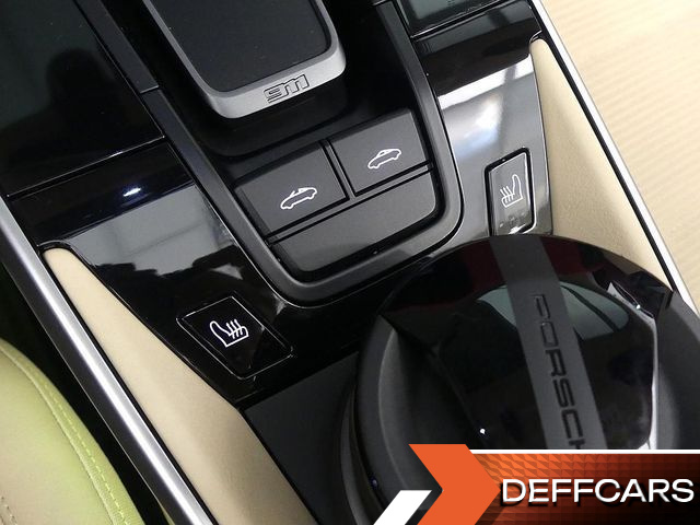Porsche 911 Targa 4S Heritage Design Edition купить на сайте DeffCars