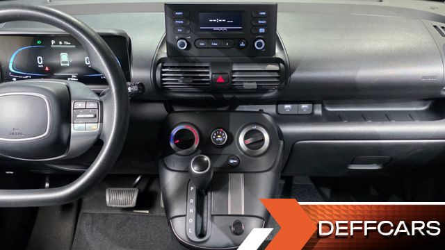 Hyundai CASPER Van Smart купить на сайте DeffCars