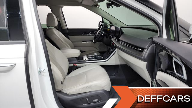 Kia CARNIVAL 7-Seater Signature купить на сайте DeffCars