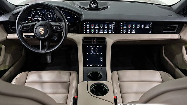 Porsche TAYCAN 4S Cross Turismo купить на сайте DeffCars