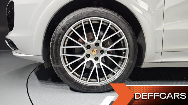 Porsche CAYENNE 3.0 COUPE PLATINUM EDITION купить на сайте DeffCars