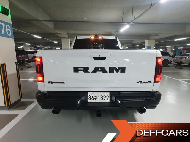 Dodge RAM PICK UP 5.7 купить на сайте DeffCars