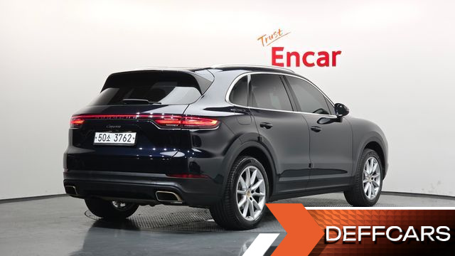 Porsche CAYENNE 3.0 купить на сайте DeffCars