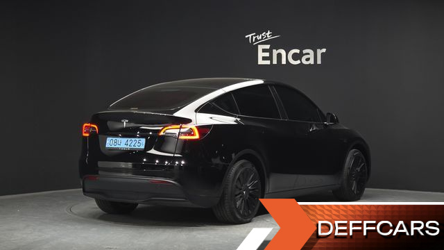 Tesla MODEL Y RWD купить на сайте DeffCars