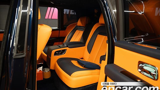 Rolls-Royce CULLINAN 6.7 V12 купить на сайте DeffCars