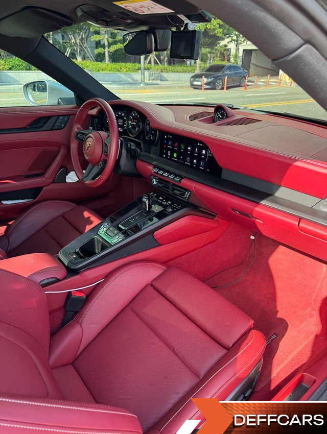 Porsche 911 Carrera GTS купить на сайте DeffCars