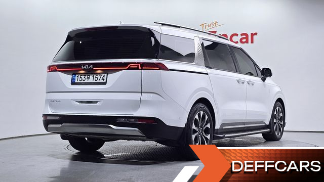 Kia CARNIVAL 9-Seater Signature купить на сайте DeffCars