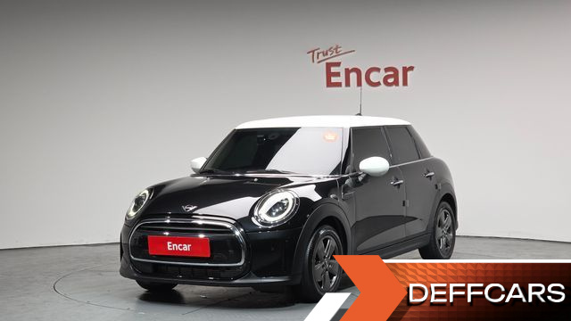 Mini COOPER 5Door Classic Third Generation купить на сайте DeffCars