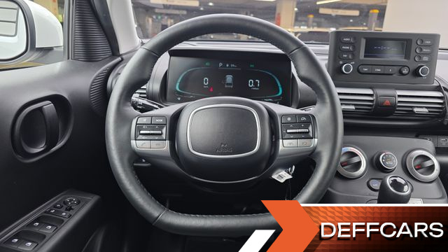 Hyundai CASPER Van Smart купить на сайте DeffCars