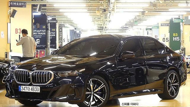 BMW 5-SERIES 530i xDrive M Sport купить на сайте DeffCars