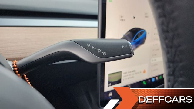 Tesla MODEL 3 Long Range AWD купить на сайте DeffCars