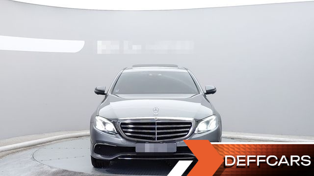 Mercedes E-CLASS E300 Exclusive купить на сайте DeffCars