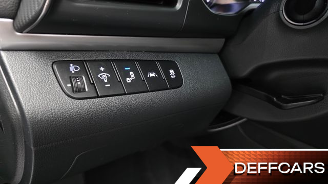 Hyundai AVANTE 1.6 Smart Choice купить на сайте DeffCars