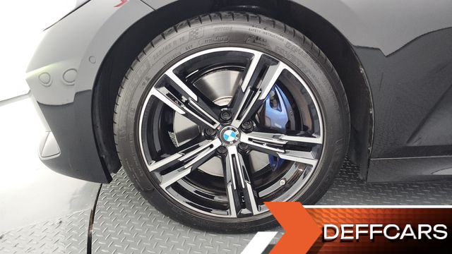 BMW 3-SERIES 320i M Sport купить на сайте DeffCars