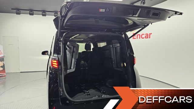 Toyota ALPHARD 2.5 HEV Executive AWD купить на сайте DeffCars