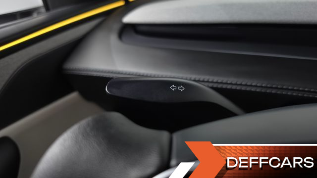 Tesla MODEL Y Long Range AWD купить на сайте DeffCars