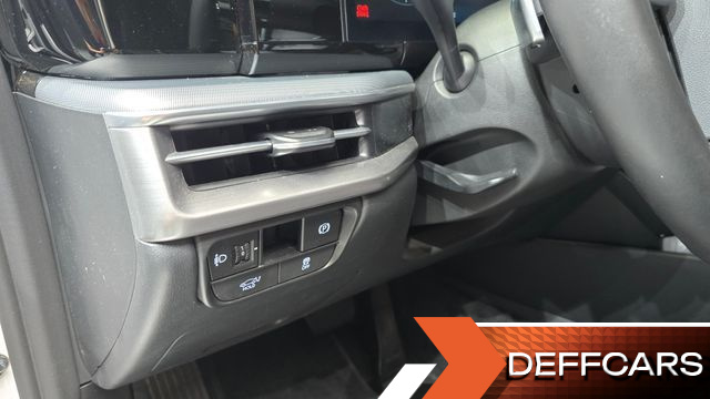 Hyundai GRANDEUR 2,5 Gasoline 2WD Premium купить на сайте DeffCars