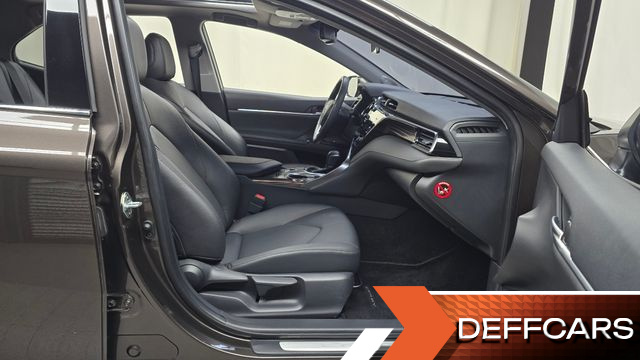 Toyota CAMRY 2.5 купить на сайте DeffCars