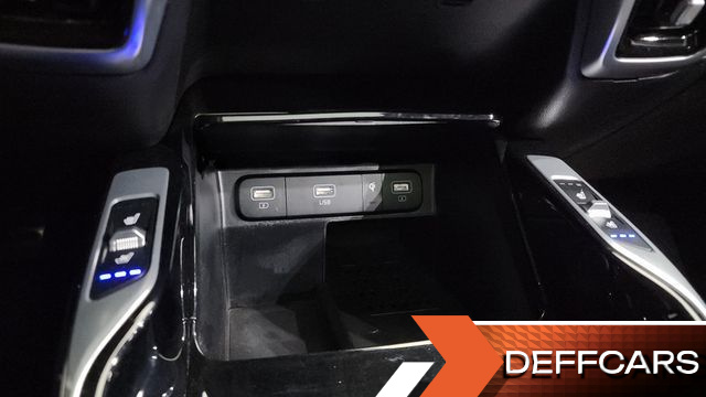 Kia SORENTO Diesel 2.2 4WD Signature купить на сайте DeffCars