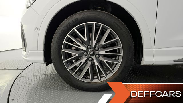 Audi Q3 40 TFSI Quattro Premium купить на сайте DeffCars