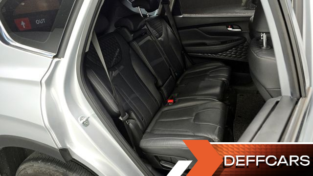 Hyundai SANTAFE Diesel 2.0 2WD Prestige купить на сайте DeffCars