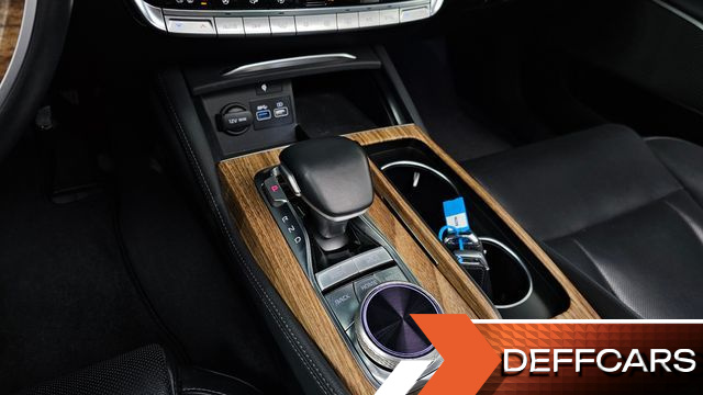 Kia K9 3.8 GDI Platinum купить на сайте DeffCars