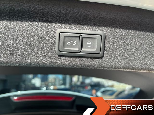 Audi Q3 40 TFSI Quattro Premium купить на сайте DeffCars