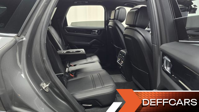 Porsche CAYENNE 3.0 купить на сайте DeffCars