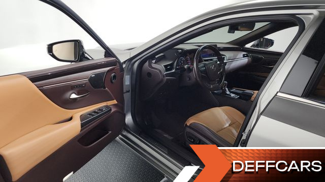 Lexus ES Executive купить на сайте DeffCars