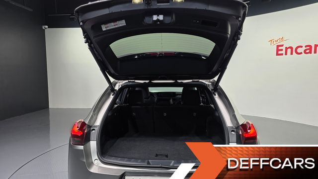 Lexus UX 2.0 AWD купить на сайте DeffCars