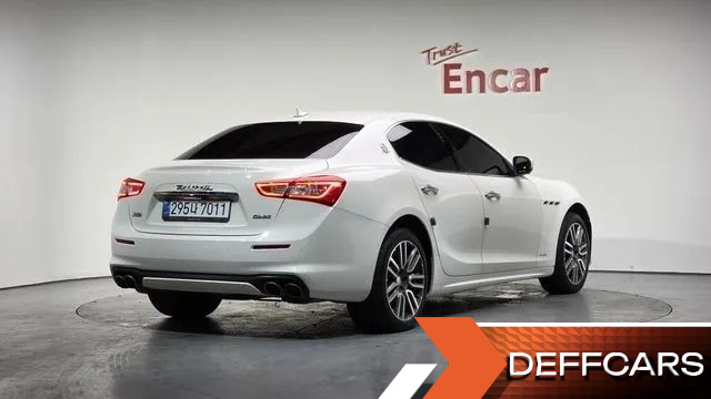 Maserati GHIBLI 3.0S Q4 GranLusso 3rd купить на сайте DeffCars